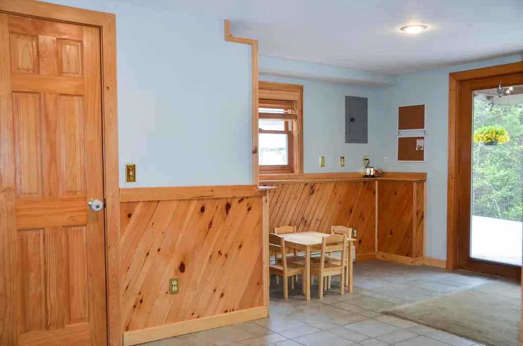 39 Fairbanks Road Wayne ME 04284