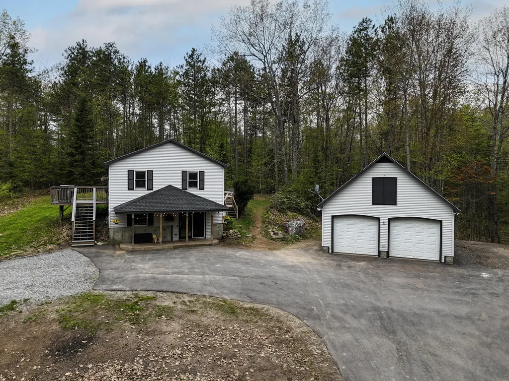 39 Fairbanks Road Wayne ME 04284