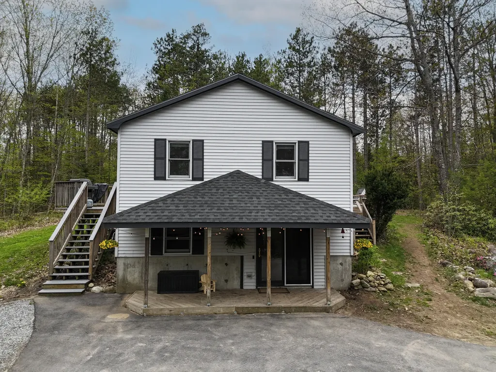 39 Fairbanks Road Wayne ME 04284