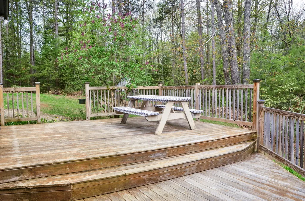 39 Fairbanks Road Wayne ME 04284