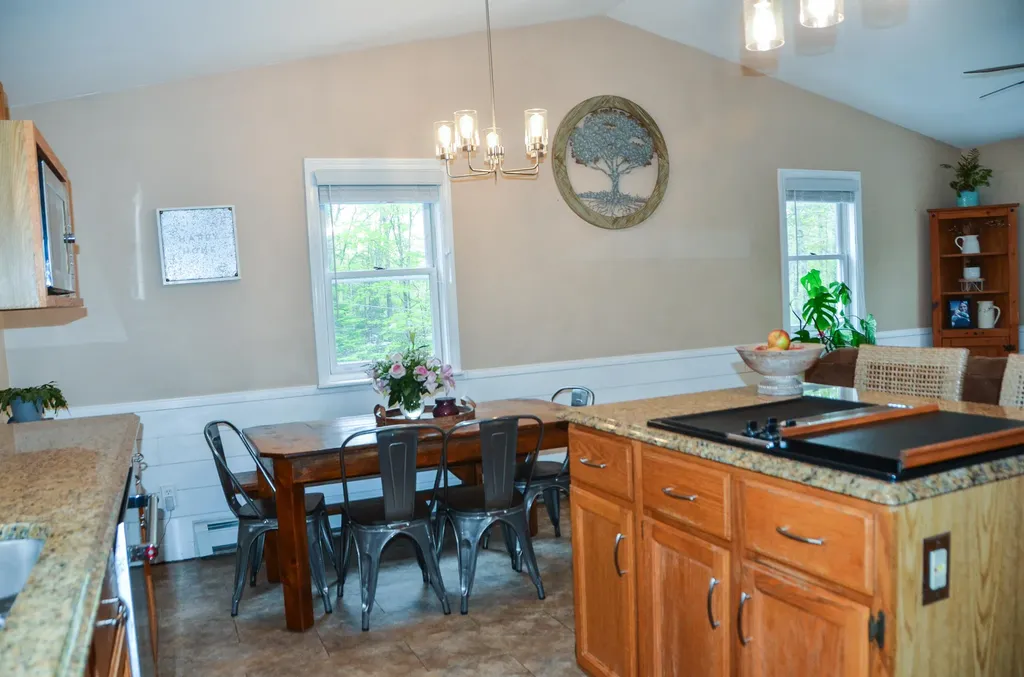 39 Fairbanks Road Wayne ME 04284