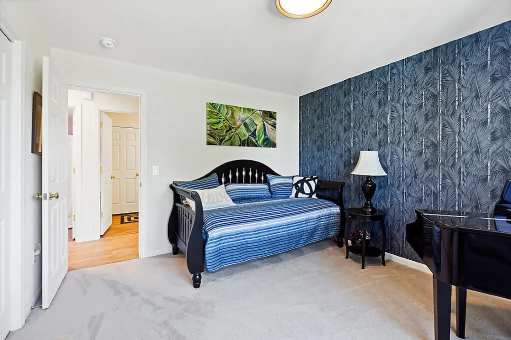 4 Shepherds Way Augusta ME 04330