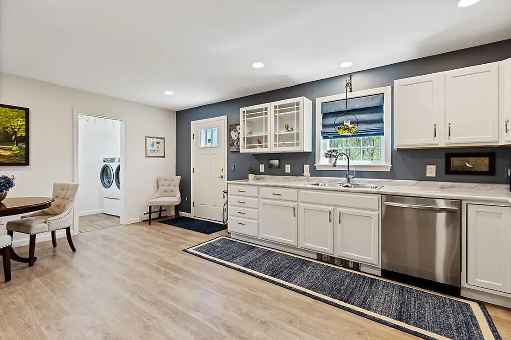4 Shepherds Way Augusta ME 04330