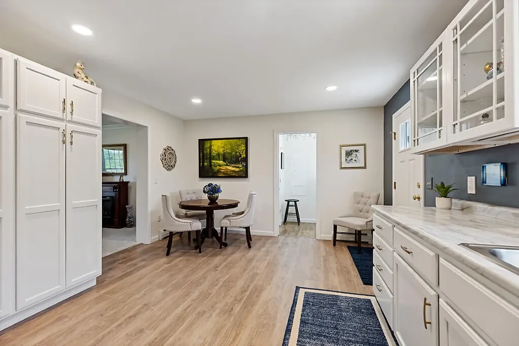 4 Shepherds Way Augusta ME 04330