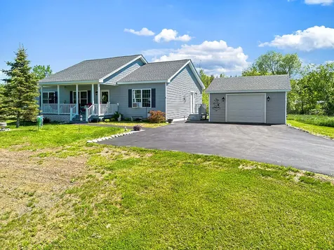 4 Shepherds Way Augusta ME 04330