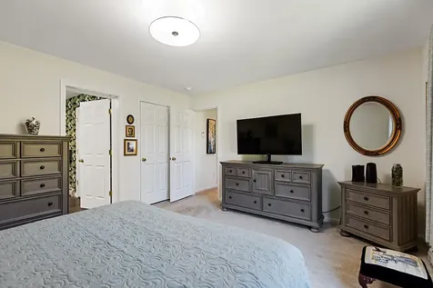 4 Shepherds Way Augusta ME 04330