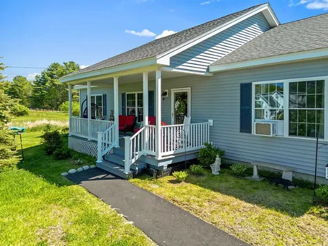 4 Shepherds Way Augusta ME 04330