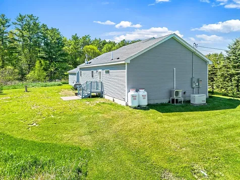 4 Shepherds Way Augusta ME 04330