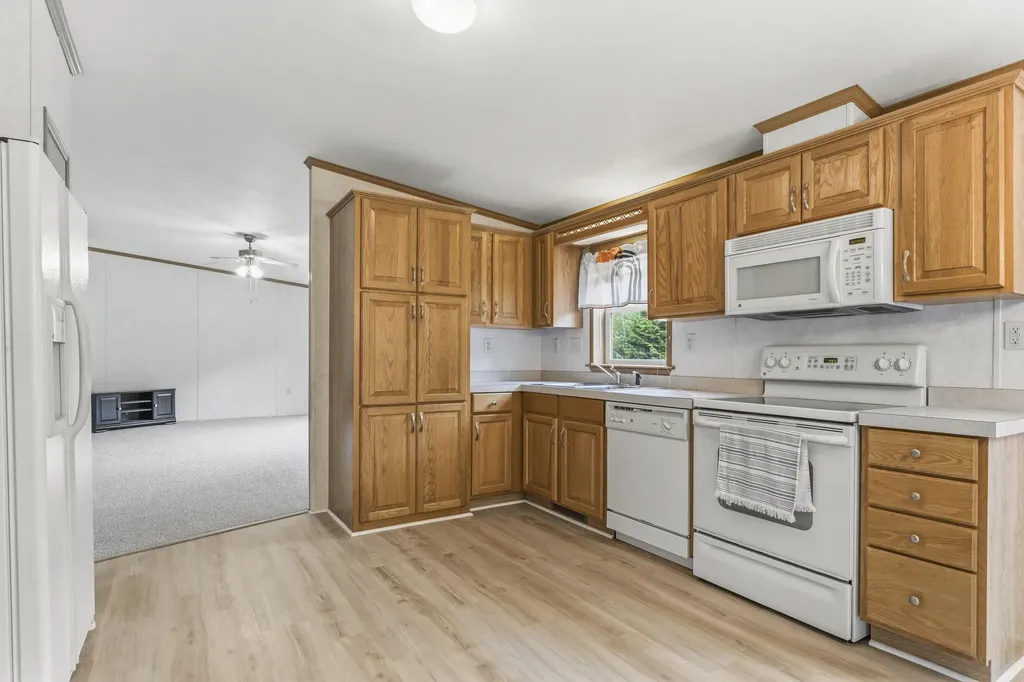 4 Adelard Drive Brunswick ME 04011
