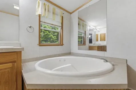 4 Adelard Drive Brunswick ME 04011