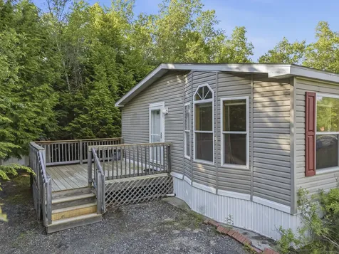 4 Adelard Drive Brunswick ME 04011