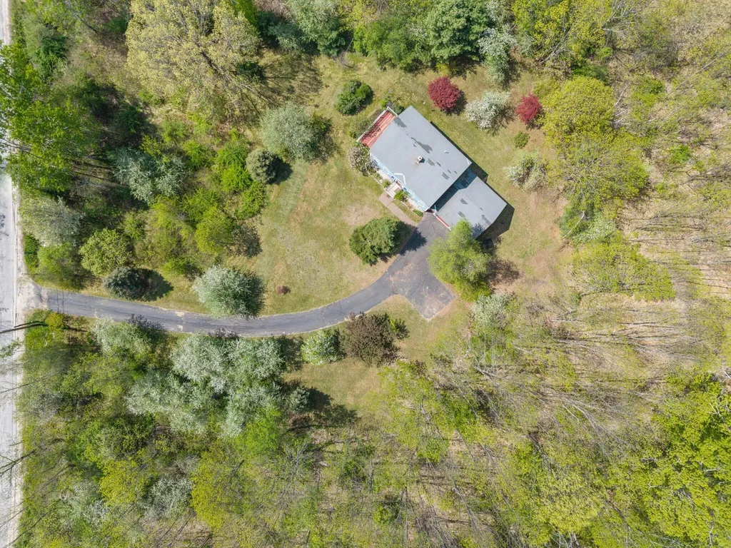 223 Spur Road Cornish ME 04020
