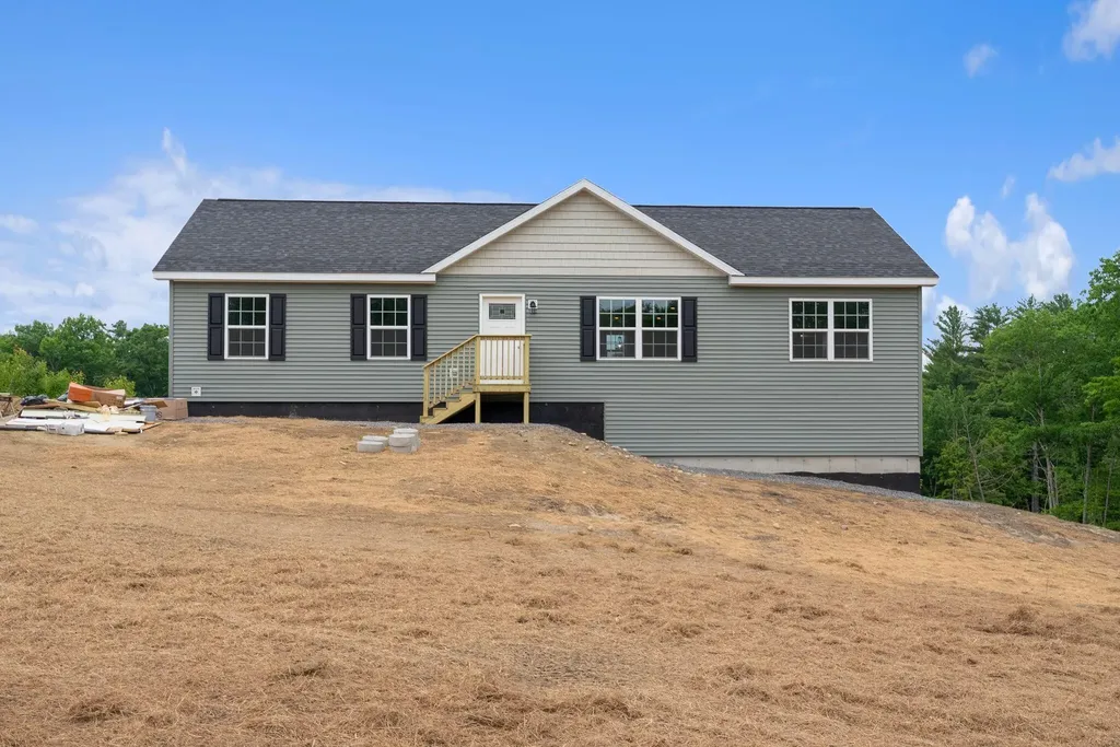 Lot 8 Autumn Lane Oakland ME 04963