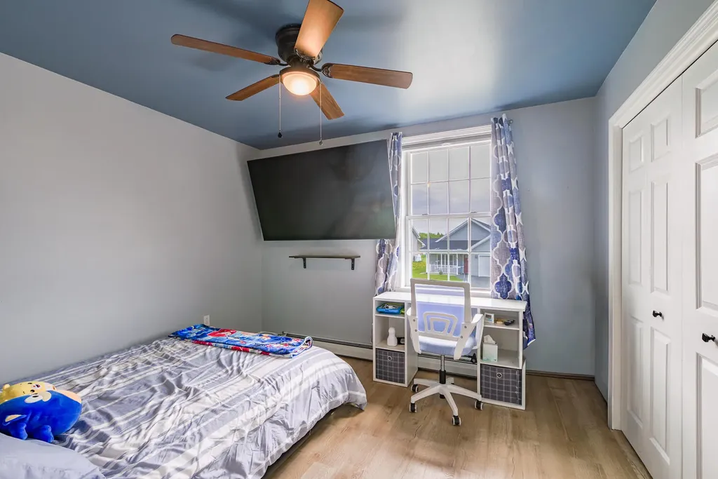 31 Village Circle Augusta ME 04330