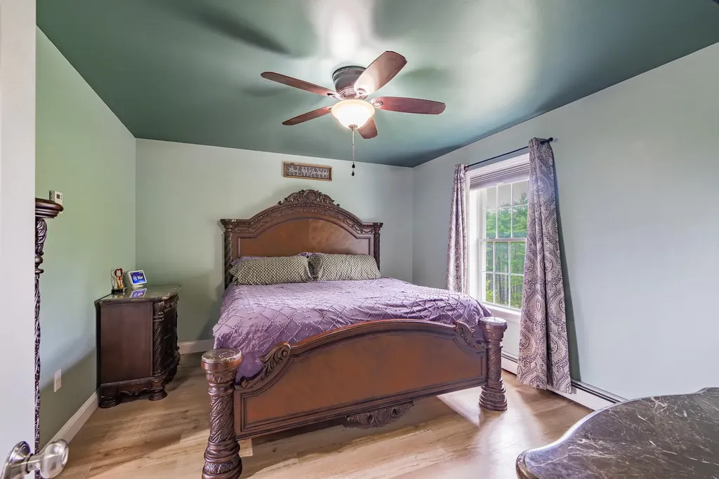 31 Village Circle Augusta ME 04330
