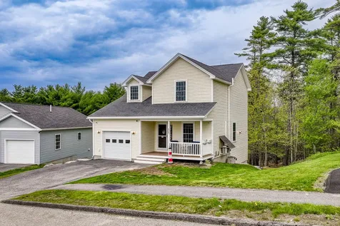 31 Village Circle Augusta ME 04330
