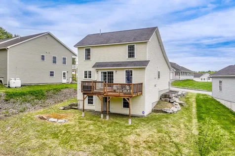 31 Village Circle Augusta ME 04330