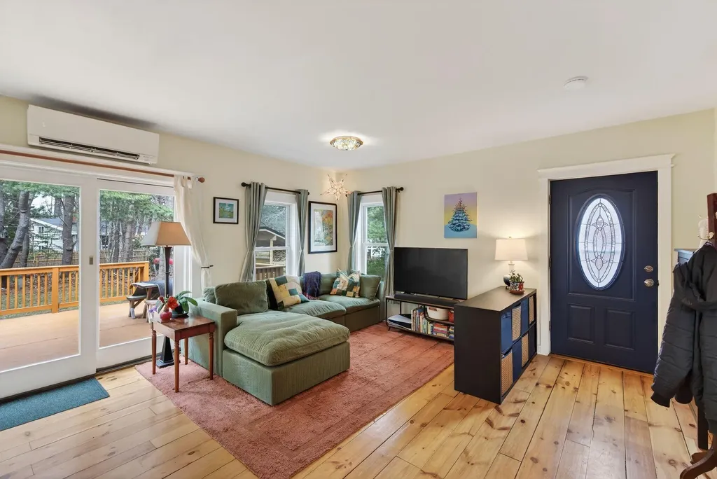 28 Boody Street Brunswick ME 04011