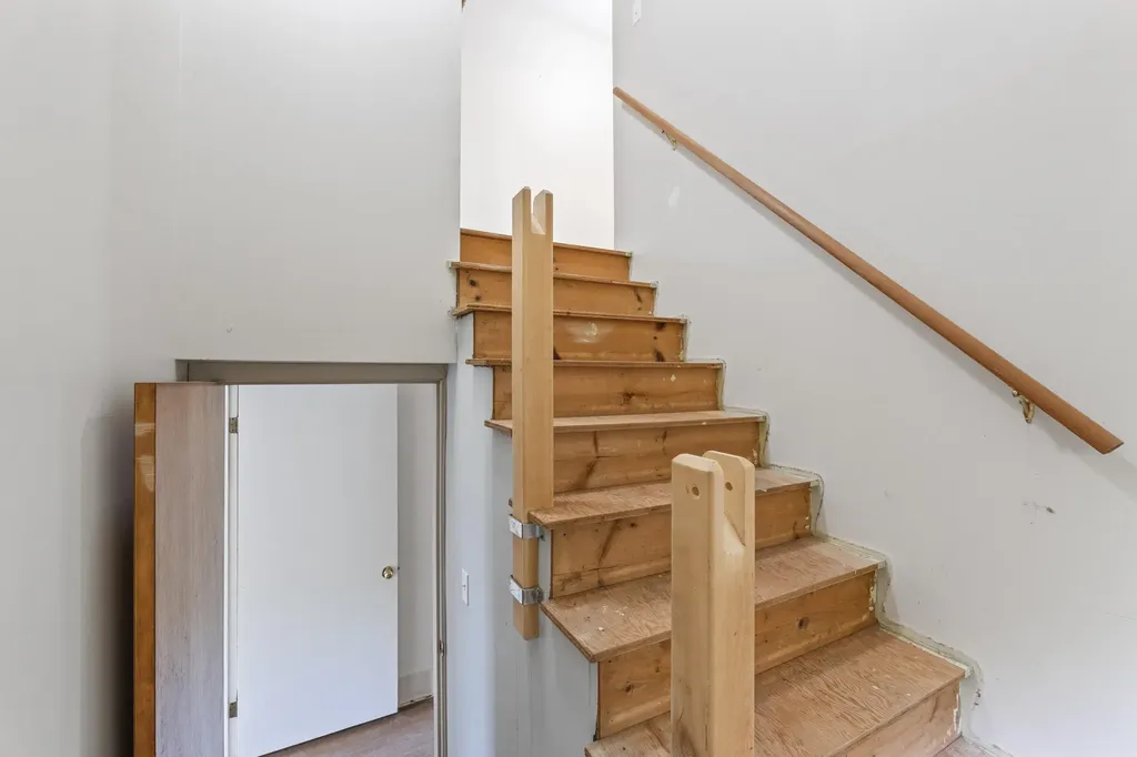 1 Bridge Street Hallowell ME 04347