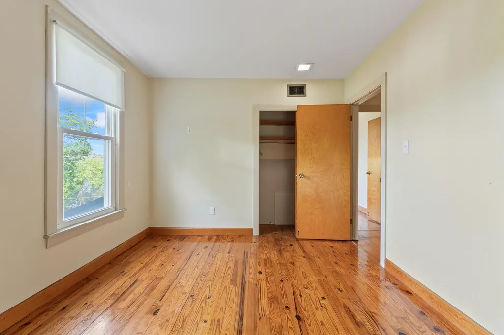 1 Bridge Street Hallowell ME 04347