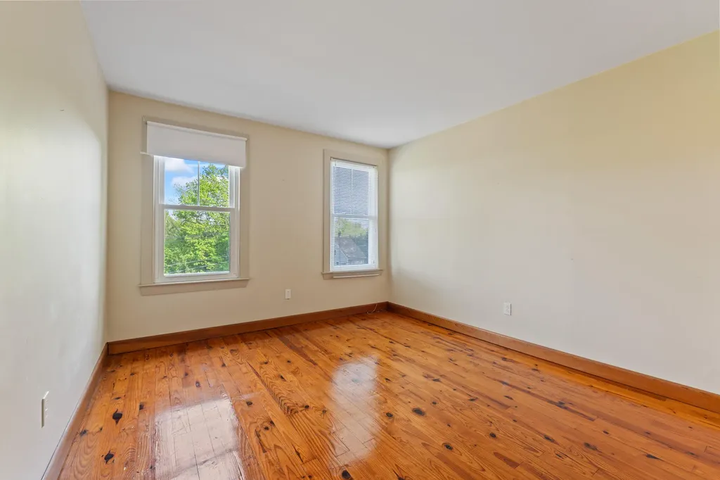 1 Bridge Street Hallowell ME 04347