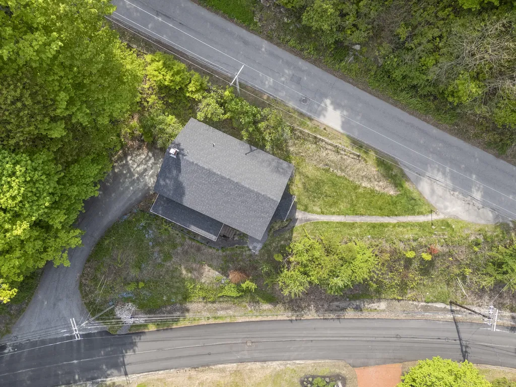 1 Bridge Street Hallowell ME 04347