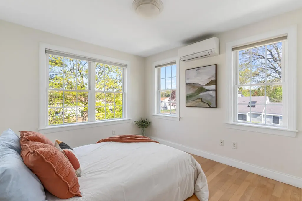 245 Auburn Street Portland ME 04103