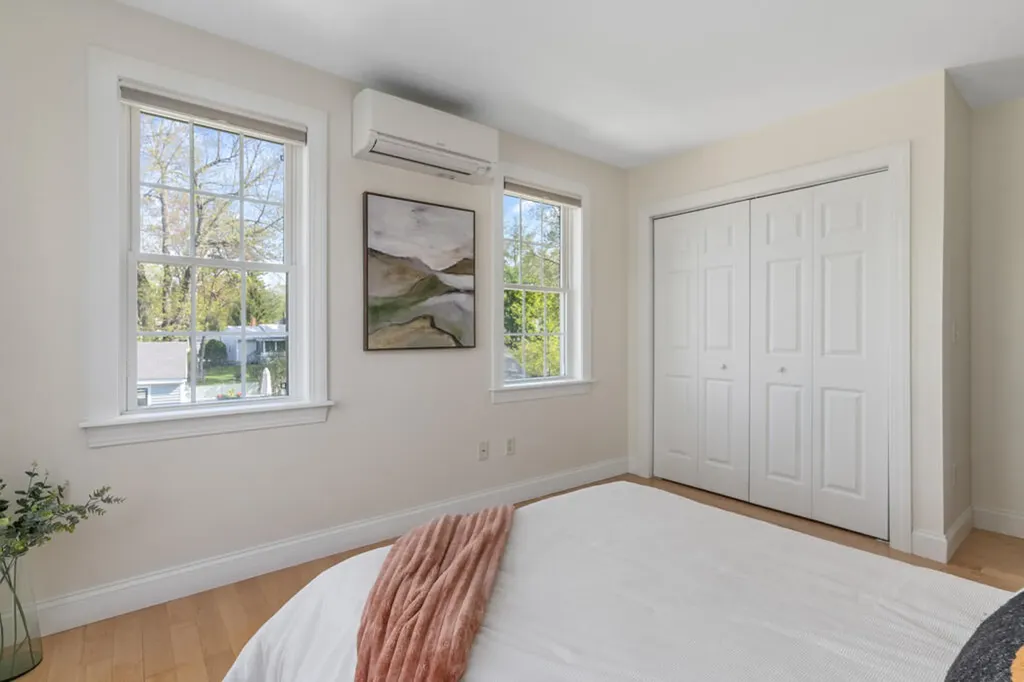 245 Auburn Street Portland ME 04103