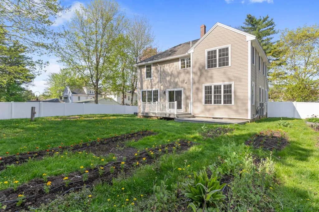 245 Auburn Street Portland ME 04103