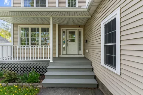 245 Auburn Street Portland ME 04103