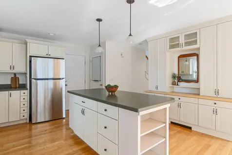 245 Auburn Street Portland ME 04103