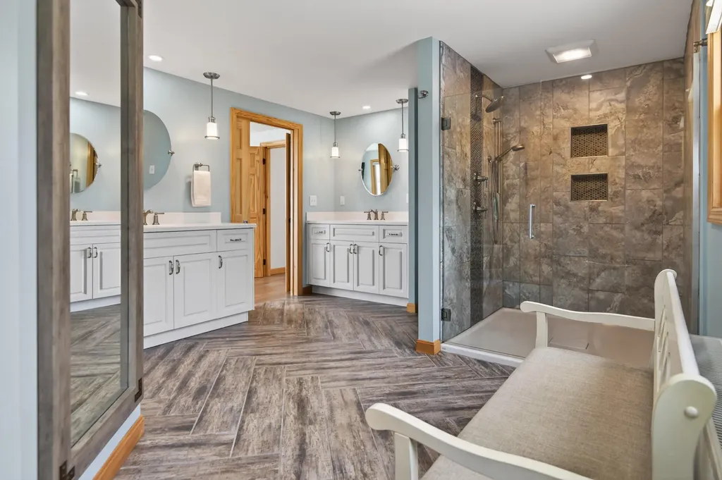 27 & 31 Cottage Lane South Thomaston ME 04854