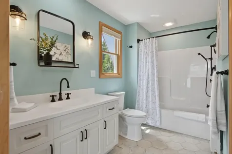 27 & 31 Cottage Lane South Thomaston ME 04854