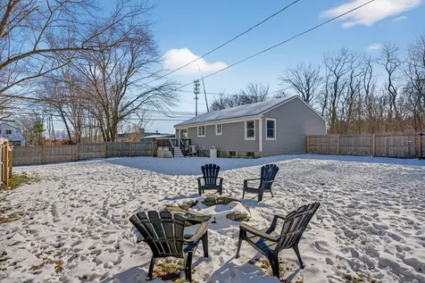 1038 Ocean Avenue Portland ME 04103