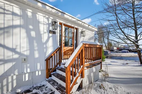 1038 Ocean Avenue Portland ME 04103