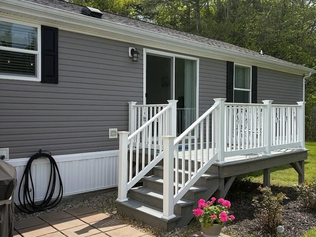 17 Rods Way Arundel ME 04046