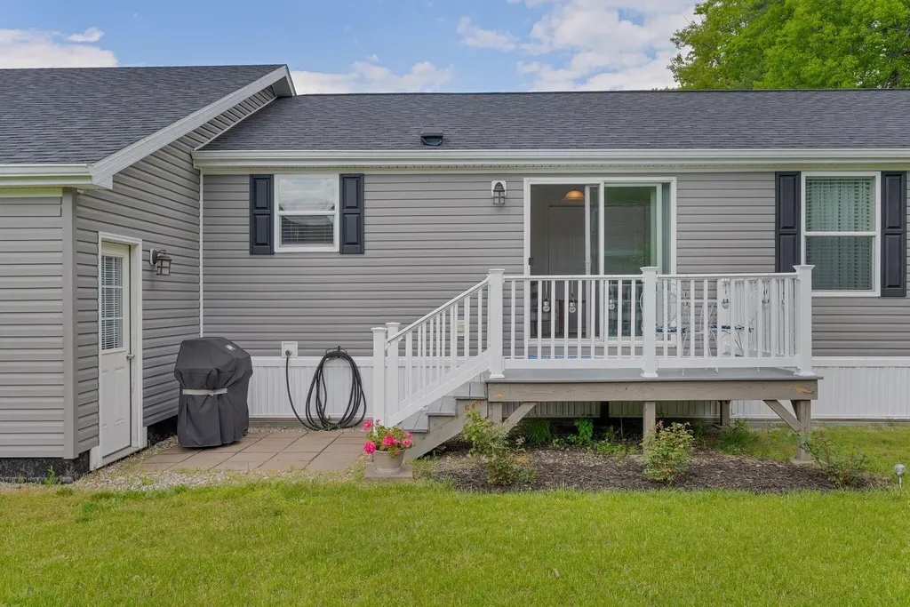 17 Rods Way Arundel ME 04046