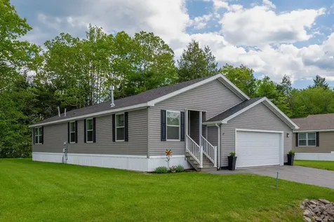 17 Rods Way Arundel ME 04046