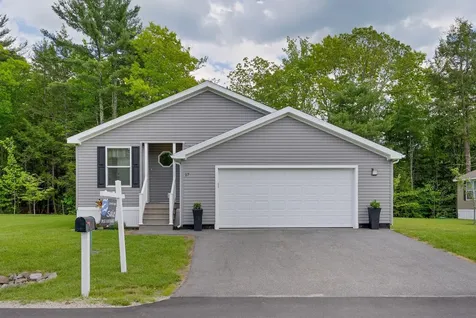 17 Rods Way Arundel ME 04046
