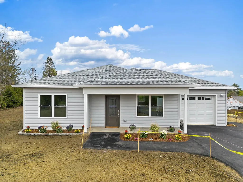 2 Meadow Drive Waterville ME 04901