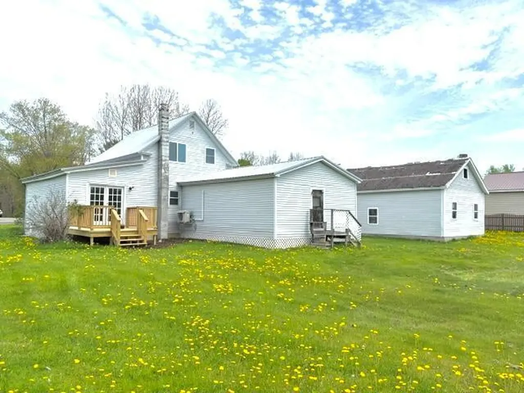 44 Lagrange Road Howland ME 04448