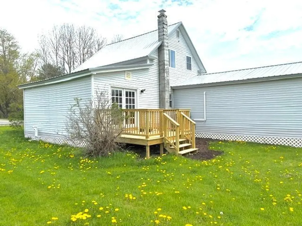 44 Lagrange Road Howland ME 04448