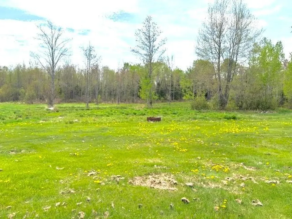 44 Lagrange Road Howland ME 04448