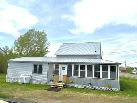 44 Lagrange Road Howland ME 04448