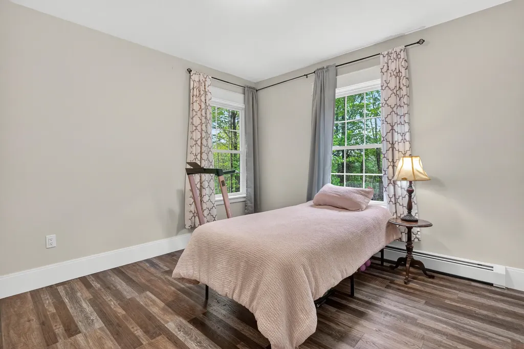 6 Richardson Road Limington ME 04049