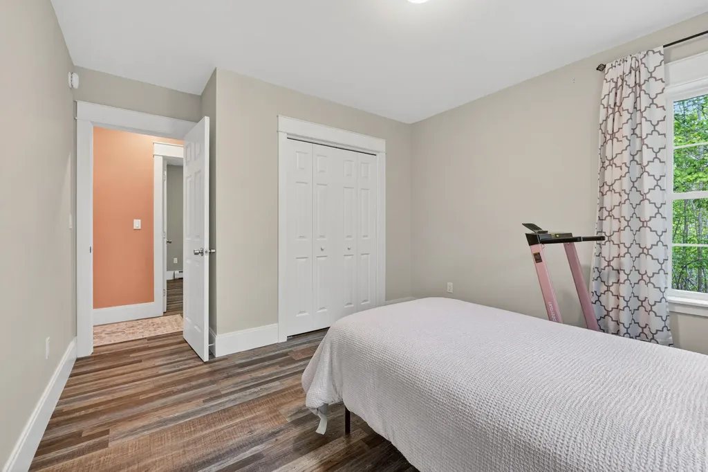 6 Richardson Road Limington ME 04049