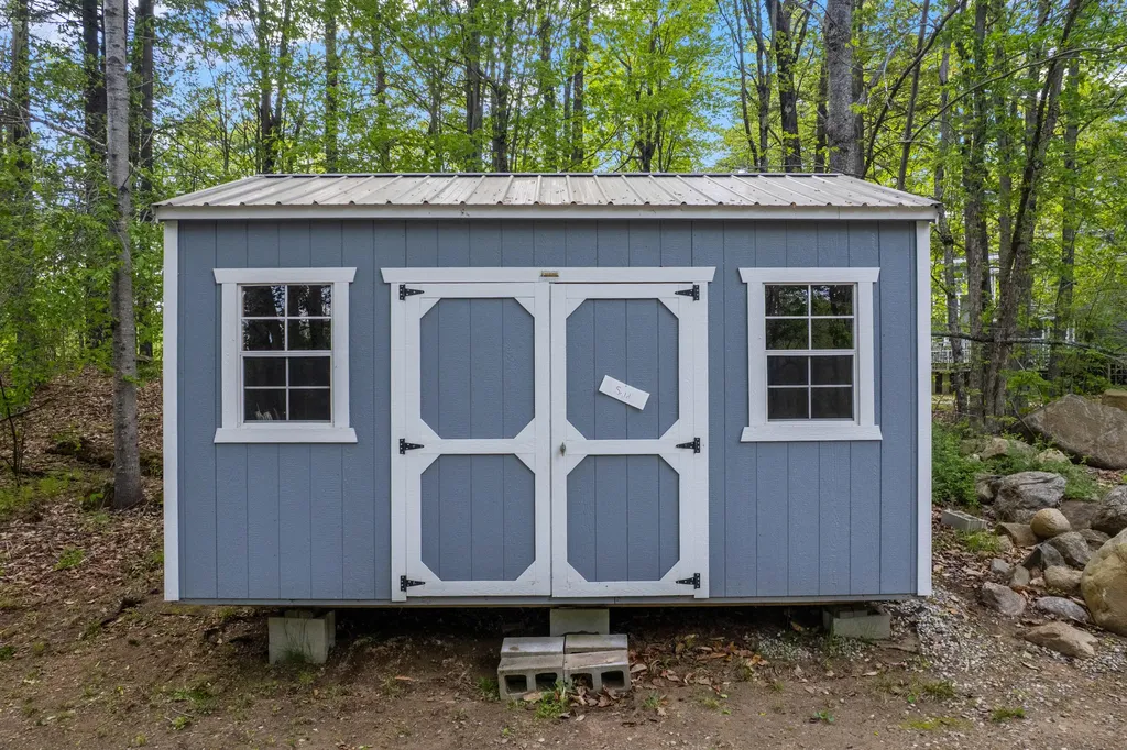 6 Richardson Road Limington ME 04049