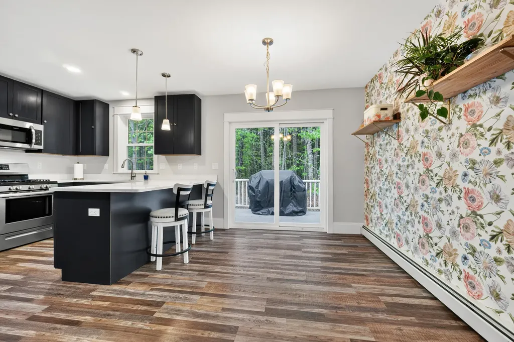 6 Richardson Road Limington ME 04049