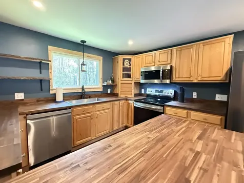 678 Newell Brook Road Durham ME 04222