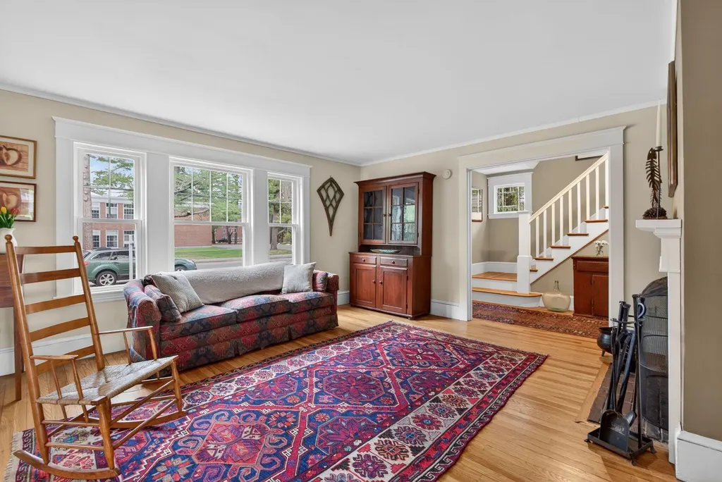 20 Longfellow Avenue Brunswick ME 04011